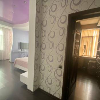 Продается Многокомнатная квартира, 106,6 м²
