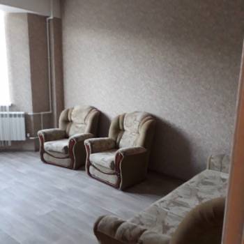 Сдается 1-комнатная квартира, 56 м²