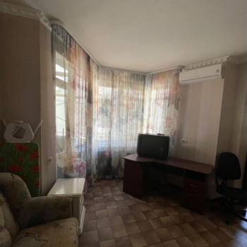 Сдается 1-комнатная квартира, 39 м²