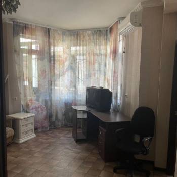 Сдается 1-комнатная квартира, 39 м²