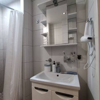 Сдается 2-х комнатная квартира, 42 м²