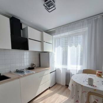 Продается 1-комнатная квартира, 30 м²