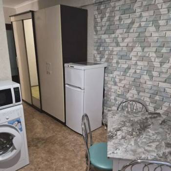 Сдается 1-комнатная квартира, 36 м²