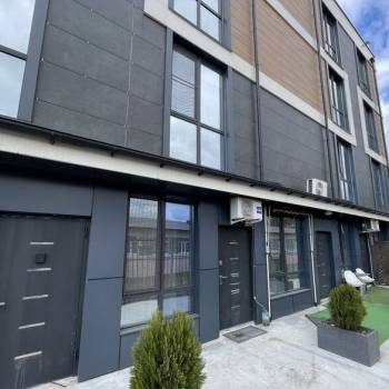 Продается 1-комнатная квартира, 32 м²