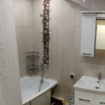 Сдается Многокомнатная квартира, 65 м²