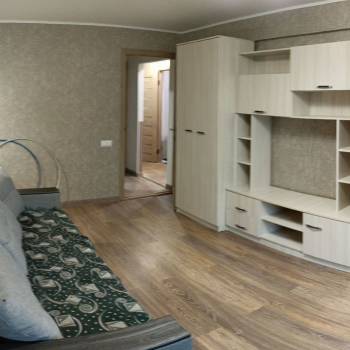 Сдается Многокомнатная квартира, 65 м²
