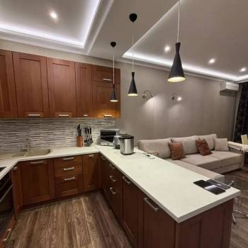 Сдается Многокомнатная квартира, 100 м²