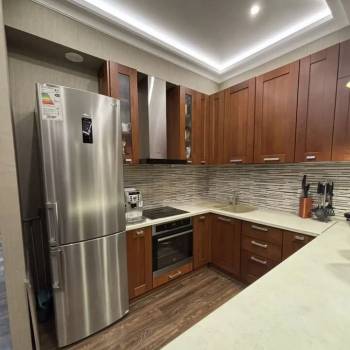 Сдается Многокомнатная квартира, 100 м²