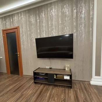 Сдается Многокомнатная квартира, 100 м²