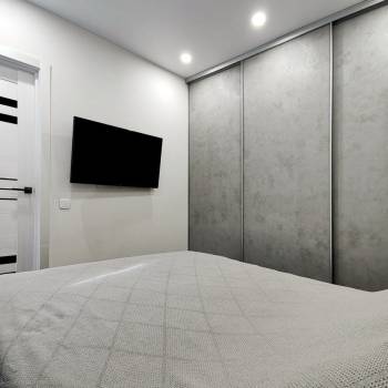 Продается 1-комнатная квартира, 37 м²