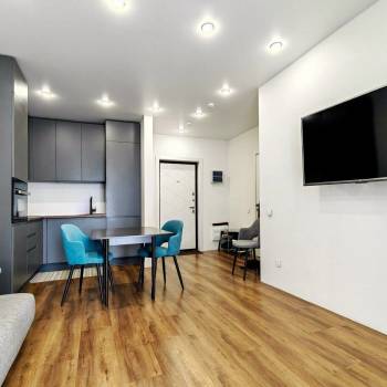Продается 1-комнатная квартира, 37 м²