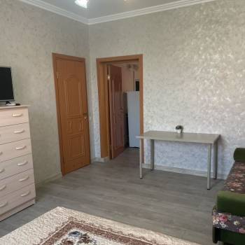 Сдается 1-комнатная квартира, 35 м²