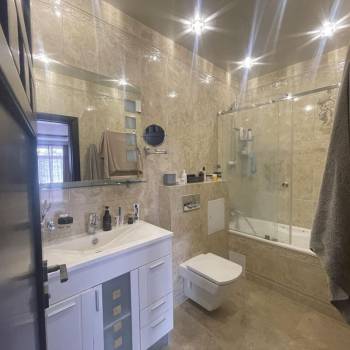 Продается 3-х комнатная квартира, 100,4 м²