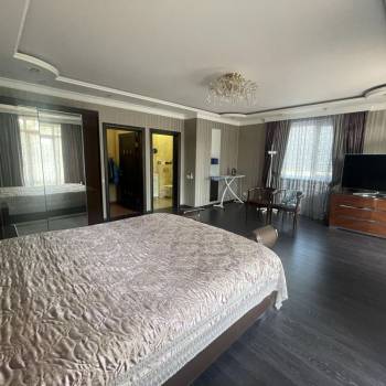 Продается 3-х комнатная квартира, 100,4 м²
