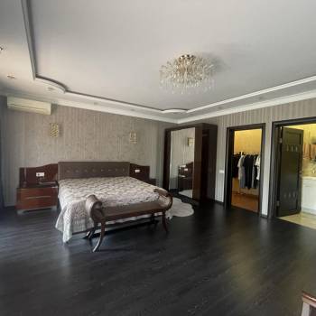Продается 3-х комнатная квартира, 100,4 м²