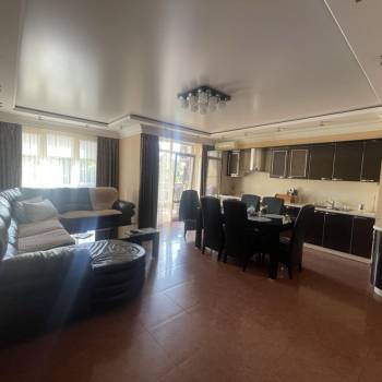 Продается 3-х комнатная квартира, 100,4 м²