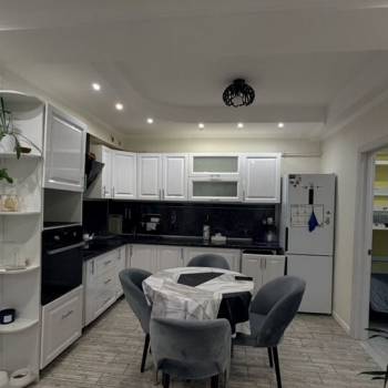 Сдается 2-х комнатная квартира, 66 м²