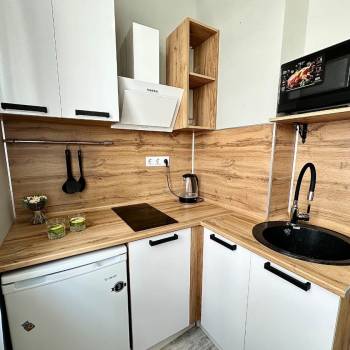 Продается 1-комнатная квартира, 15,2 м²
