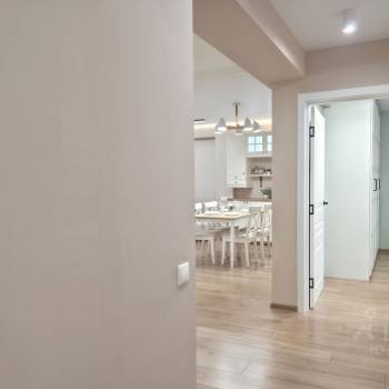 Продается 3-х комнатная квартира, 92,8 м²