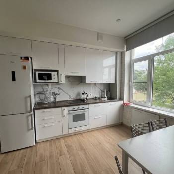 Продается 2-х комнатная квартира, 54 м²