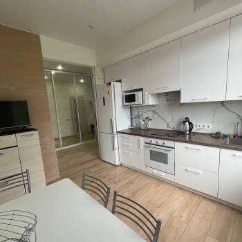 Продается 2-х комнатная квартира, 54 м²