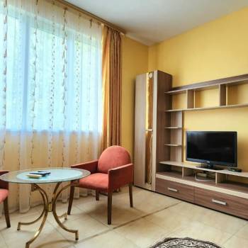 Сдается 1-комнатная квартира, 45 м²
