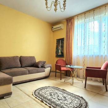 Сдается 1-комнатная квартира, 45 м²