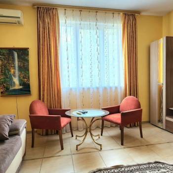 Сдается 1-комнатная квартира, 45 м²