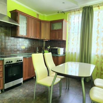 Сдается 1-комнатная квартира, 45 м²
