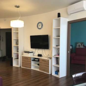 Сдается 2-х комнатная квартира, 55 м²