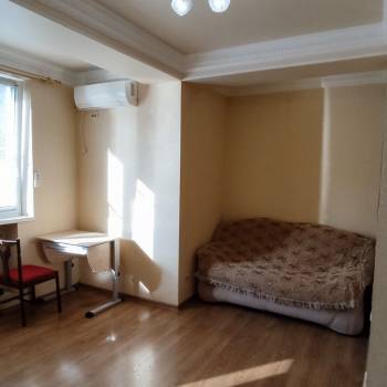Продается 1-комнатная квартира, 37,8 м²