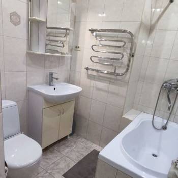 Продается 1-комнатная квартира, 37,8 м²
