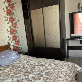 Продается 3-х комнатная квартира, 53 м²
