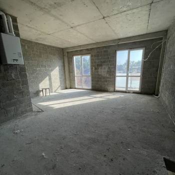 Продается 1-комнатная квартира, 35 м²