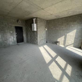 Продается 1-комнатная квартира, 35 м²