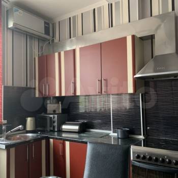 Сдается Многокомнатная квартира, 60 м²