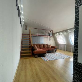 Сдается 1-комнатная квартира, 47,2 м²