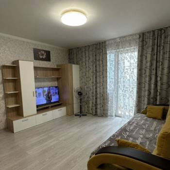 Сдается 1-комнатная квартира, 48 м²