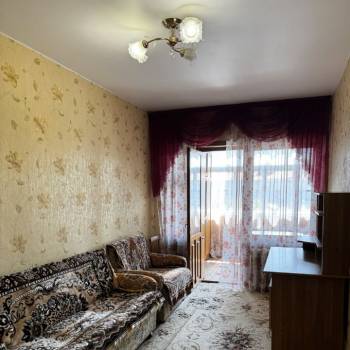 Сдается Многокомнатная квартира, 64 м²