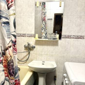 Сдается Многокомнатная квартира, 64 м²