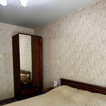 Сдается Многокомнатная квартира, 64 м²