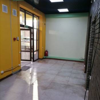 Продается Нежилое помещение, 80 м²
