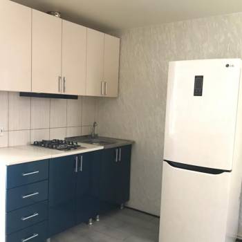 Сдается 1-комнатная квартира, 35 м²