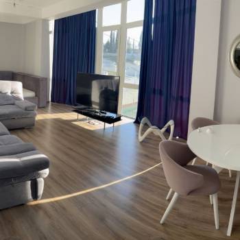 Сдается 2-х комнатная квартира, 76,3 м²
