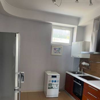 Сдается 2-х комнатная квартира, 76,3 м²