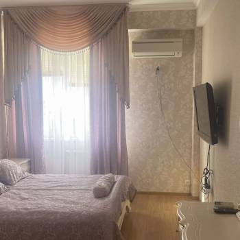 Сдается 1-комнатная квартира, 74,2 м²