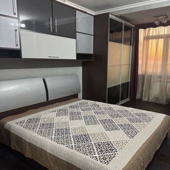 Сдается Многокомнатная квартира, 69 м²