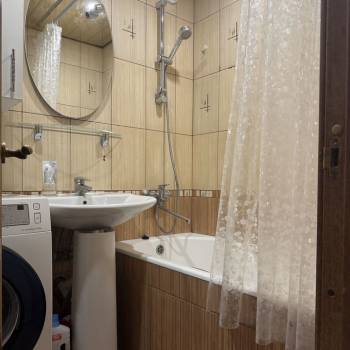 Сдается Многокомнатная квартира, 69 м²