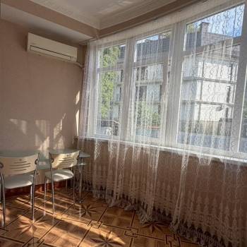 Сдается Многокомнатная квартира, 100 м²