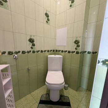 Сдается Многокомнатная квартира, 100 м²